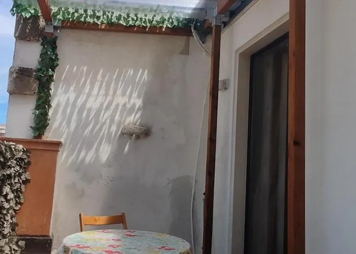 Fisherman's Nest, Near Seaside,shops,old Town 2 Terraces Appartement